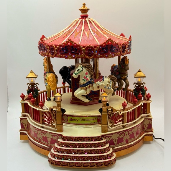Vintage Musical Christmas Carousel Merry-Go-Round Animated Lights Plays Carols - Picture 3 of 7